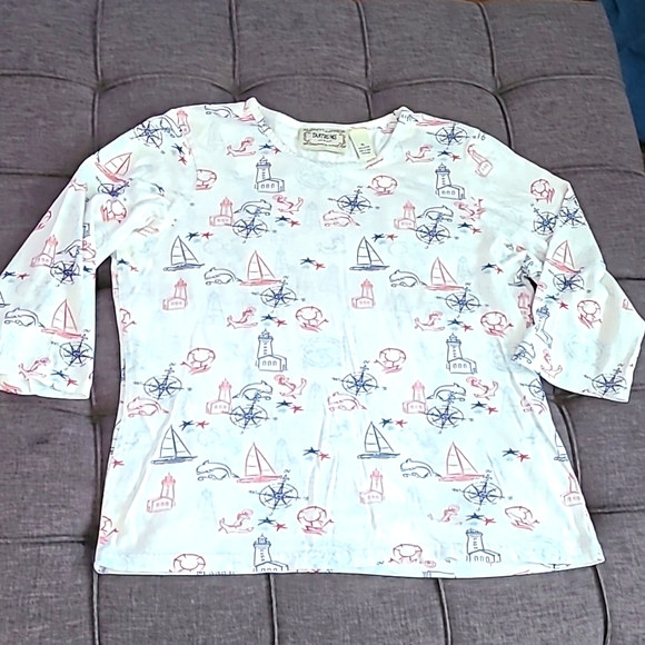 Tantrums Tops - Vintage Tantrums Nautical 3/4 sleeve top size XL Lighthouses red white blue‎